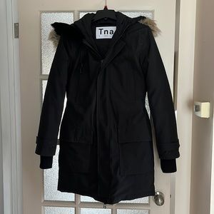 Aritzia Tna Bancroft Winter Coat